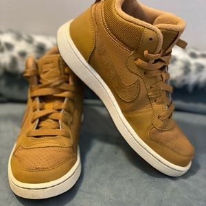 Nike high top